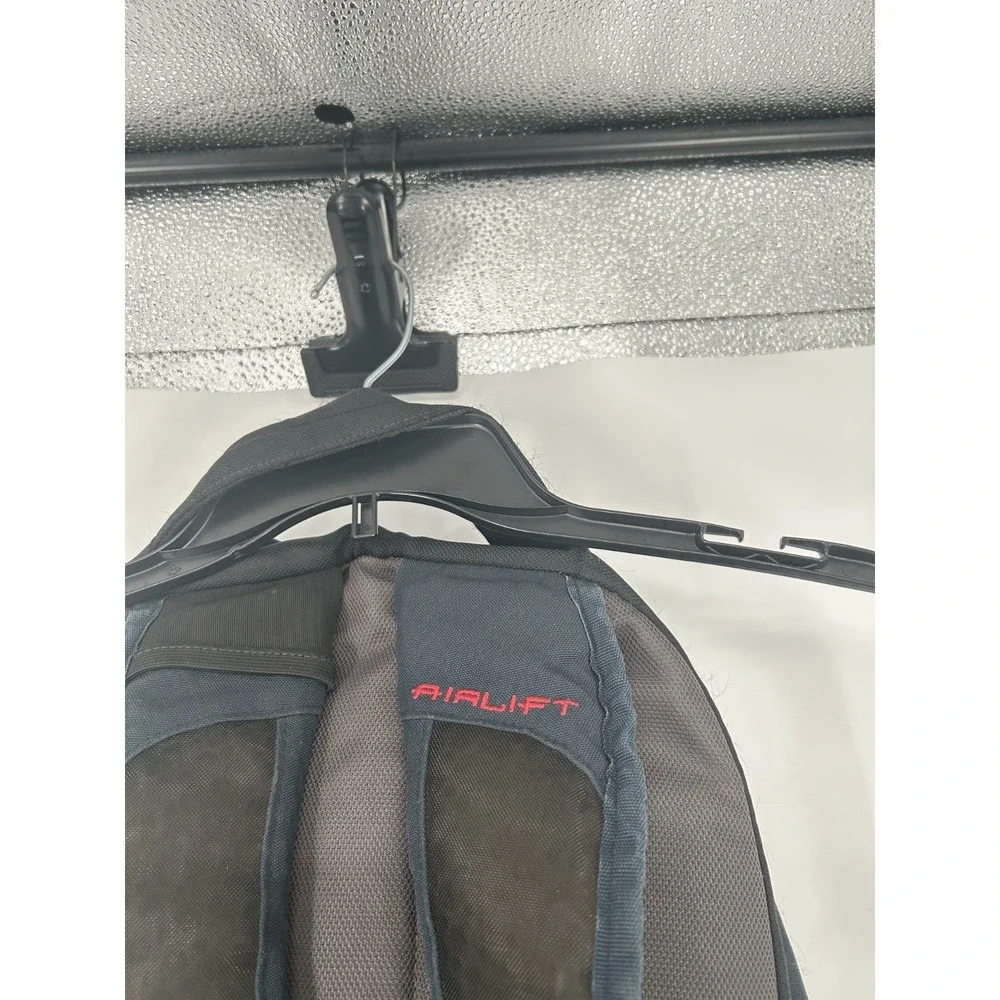 JanSport Cool Student Backpack Black Logo‎ Airlift Adjustable Shoulder Straps